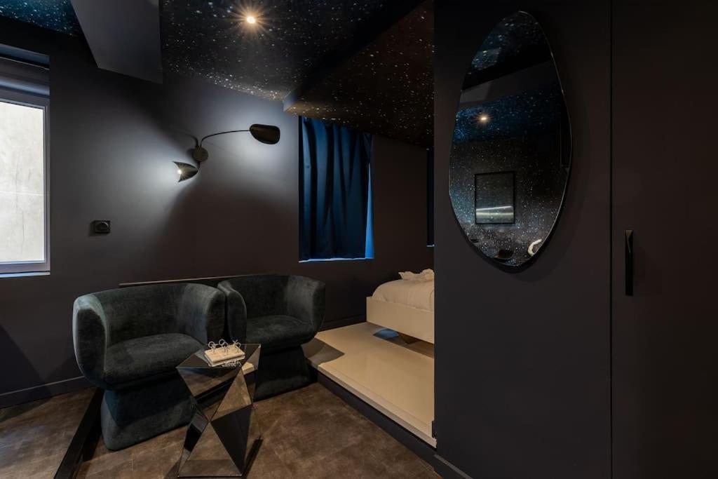 리옴 Galaxy La Tete Dans Les Etoiles 아파트 외부 사진